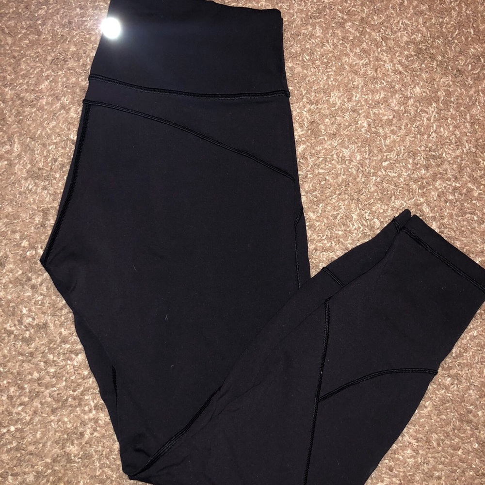 In movement leggings SOLD